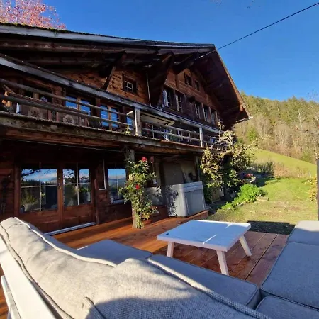 Paradise View - 5 Bedroom Gstaad Paradise View With Outdoor Jacuzzi 木屋 Rougemont