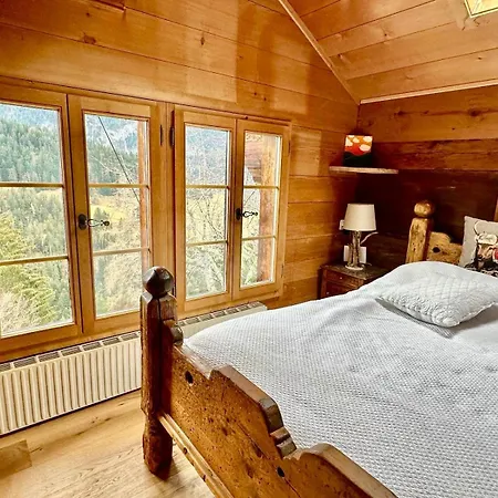 Chalet Paradise View - 5 Bedroom Gstaad Paradise View Chalet With Outdoor Jacuzzi *