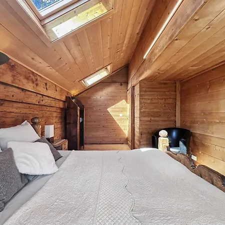 Paradise View - 5 Bedroom Gstaad Paradise View With Outdoor Jacuzzi Rougemont