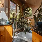 Paradise View - 5 Bedroom Gstaad Paradise View Chalet With Outdoor Jacuzzi * Rougemont