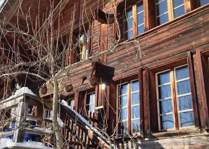 Gstaad Paradise View With Jacuzzi Chalet *