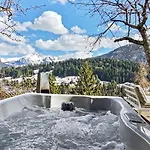 Paradise View - 5 Bedroom Gstaad Paradise View With Outdoor Jacuzzi * Rougemont